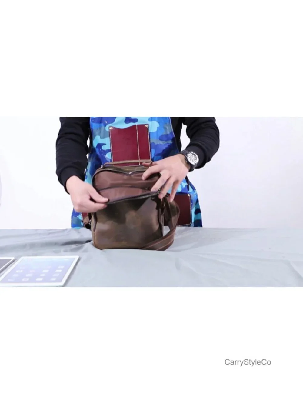 Men's Leather Messenger Bag Top Layer Cowhide Crossbody Shoulder Bag Business